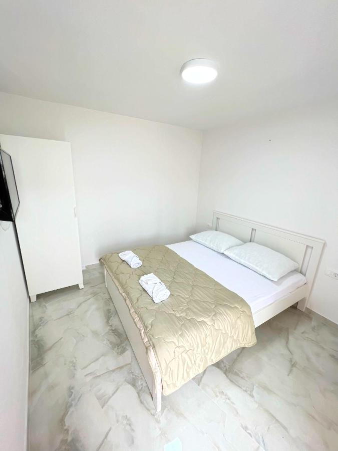 Apartman Laura Mlini Zewnętrze zdjęcie